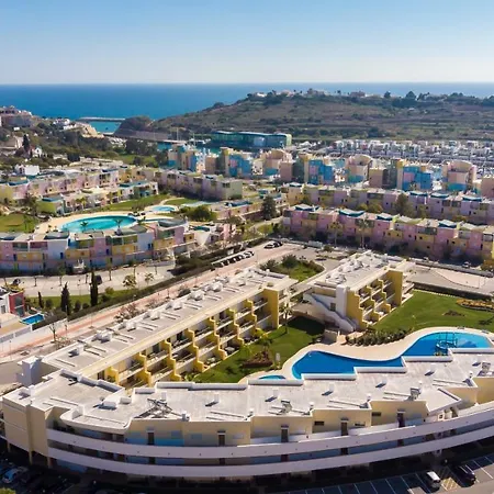 Apartment Marina Gardens *